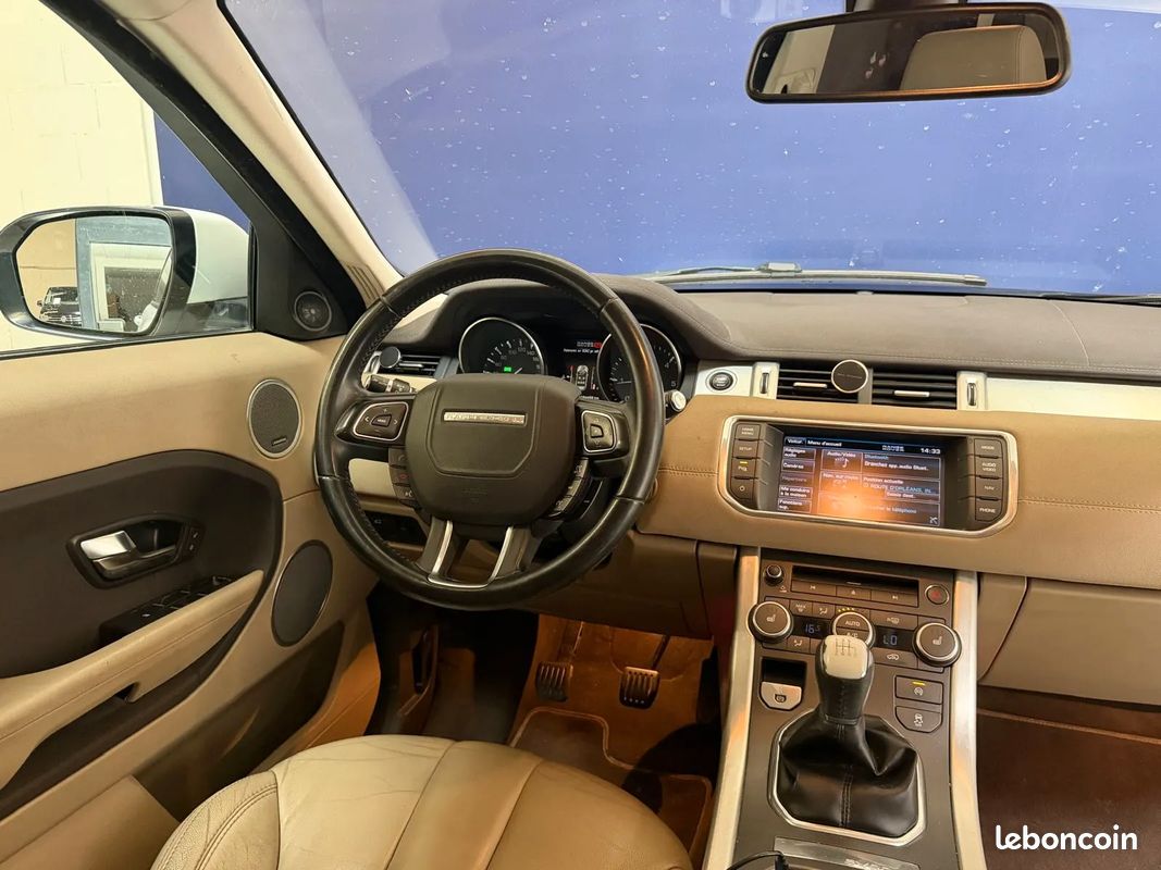 LAND-ROVER Range Rover Evoque 2.2 eD4 150ch Prestige - Origine France - Distribution 2025 - Cuir Chauffants - Caméra de Recul - Navigation (image 13)