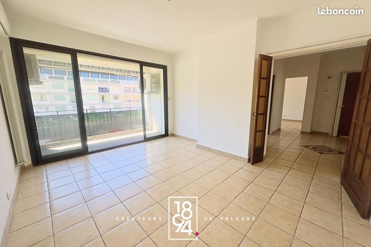 Appartement 5 pièces 116 m² · à Tarascon · 116 m² · 165 000 €