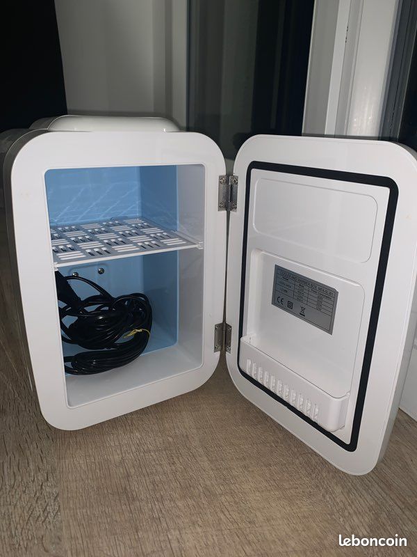 Mini frigo (usage cosmétique) (image 6)