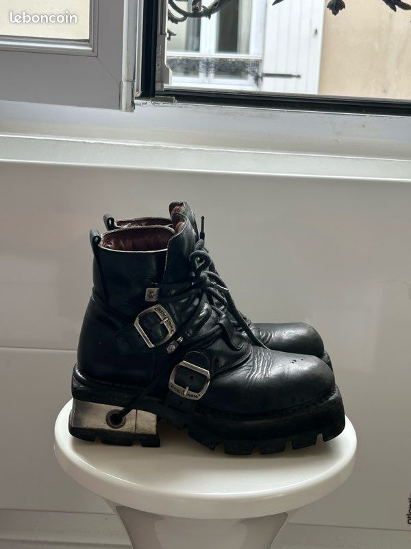 Bottes New rock 37 Chaussures