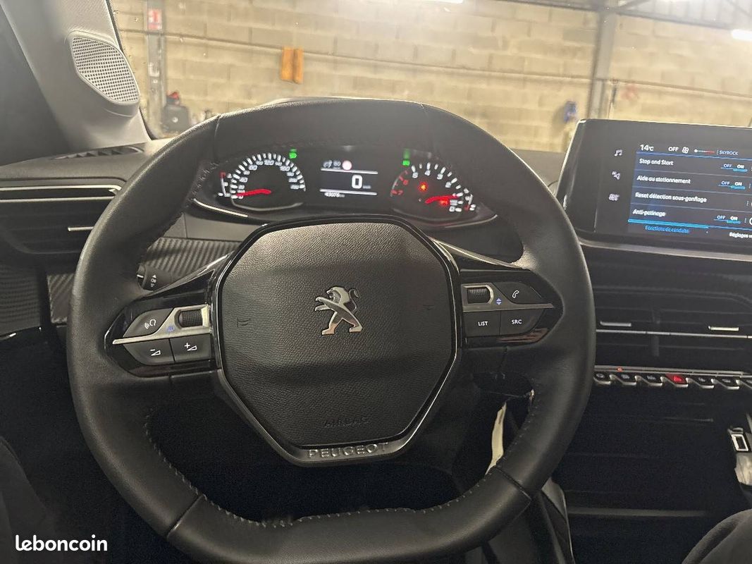 PEUGEOT 208 PureTech 100 S&S BVM6 Active (image 19)