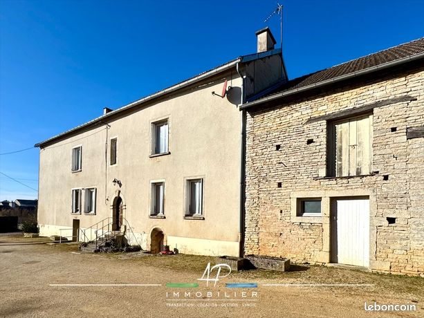 Maison 10 pièces 200 m²
