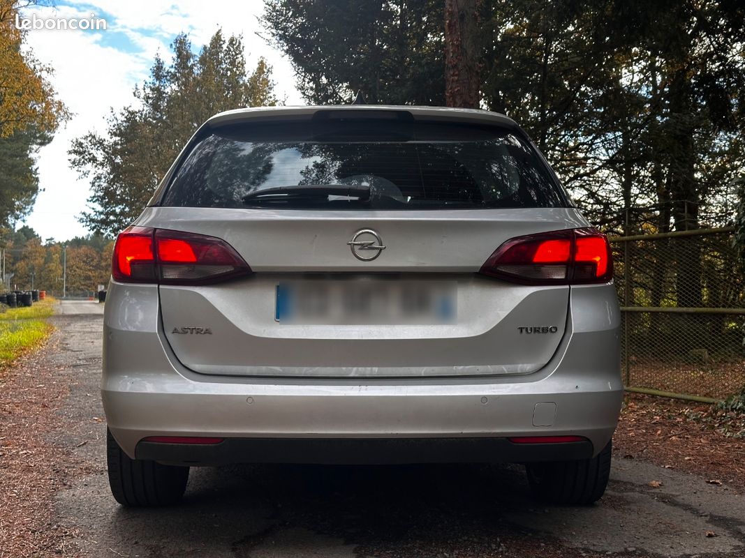 Opel Astra K Sport tourer - Voitures