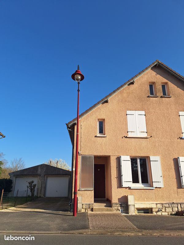Maison 3 pièces 50 m² · à Avord · 50 m² · 69 000 €