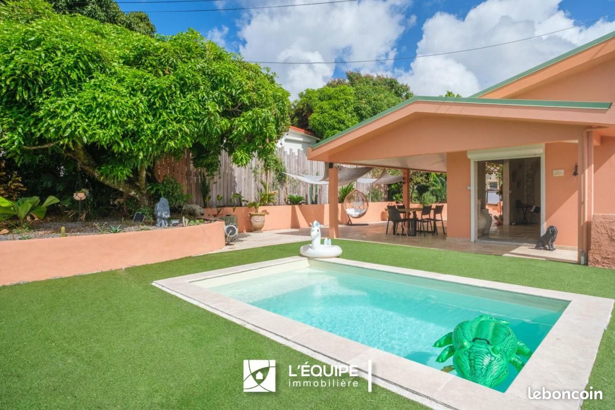 Maison 5 pièces 120 m² · à Le Lamentin · 120 m² · 489 250 €