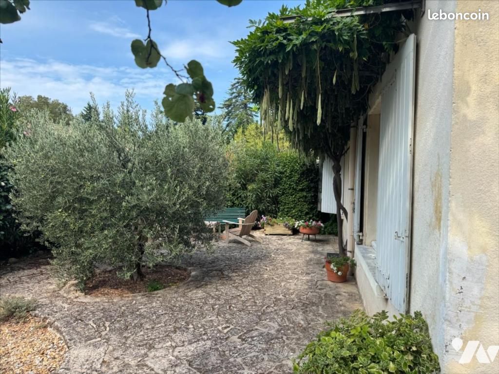 Maison 5 pièces 95 m² · à Maussane-les-Alpilles · 95 m² · 360 400 €