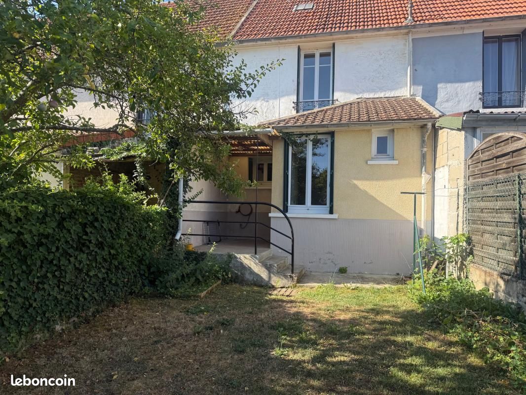 Maison 3 pièces 62 m² · à Nanteuil-lès-Meaux · 62 m² · 895 €