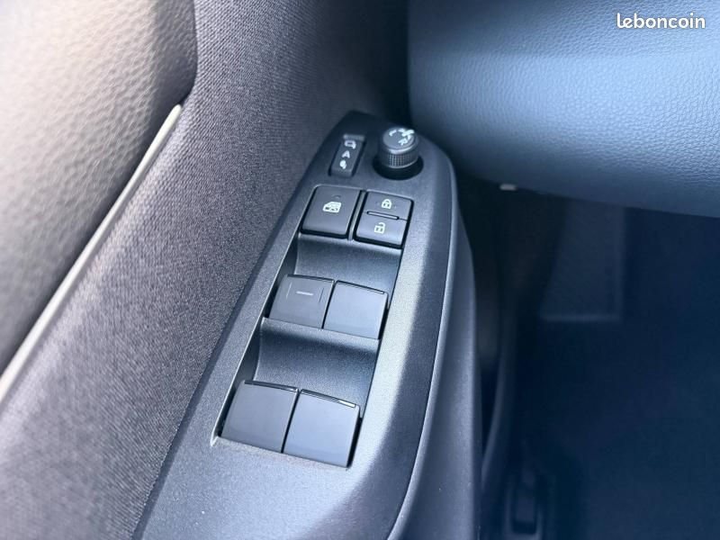 Mazda Mazda 2 Hybrid 1.5 Hybrid 116ch Exclusive-Line 2025 (image 21)