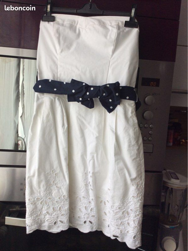 Robe hollister T M neuve (image 1)