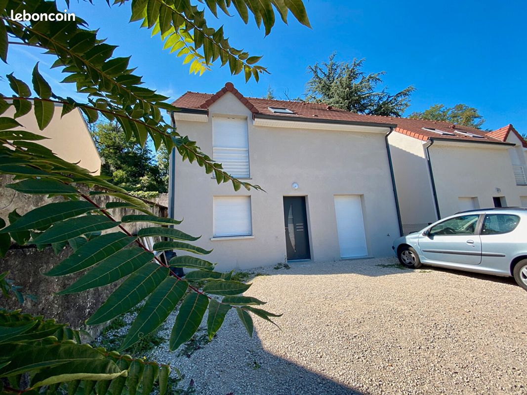 Maison 5 pièces 108 m² · à Blois · 108 m² · 960 €/mois