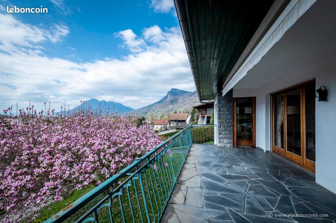 Villa avec vue panoramique – Quartier du Noiret, Cluses