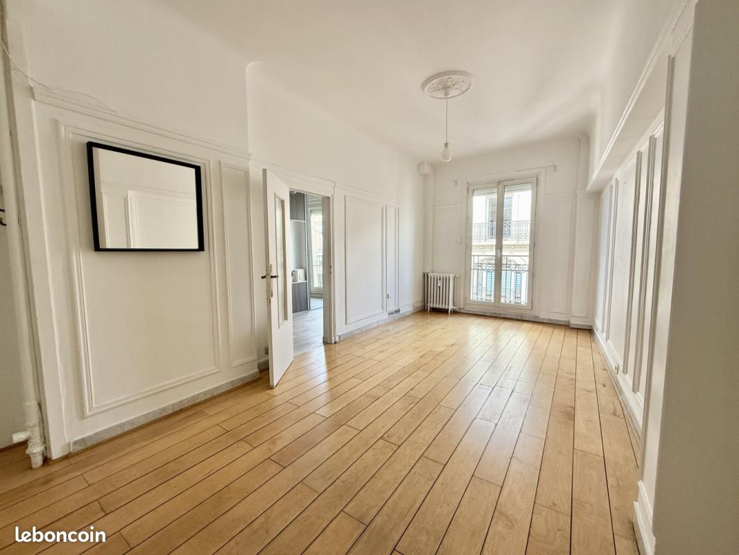Appartement 2 pièces 45 m² · à Paris · 45 m² · 588 000 €