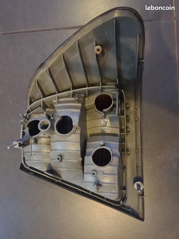 Piece Feu E46 320d berline phase 1 (image 3)