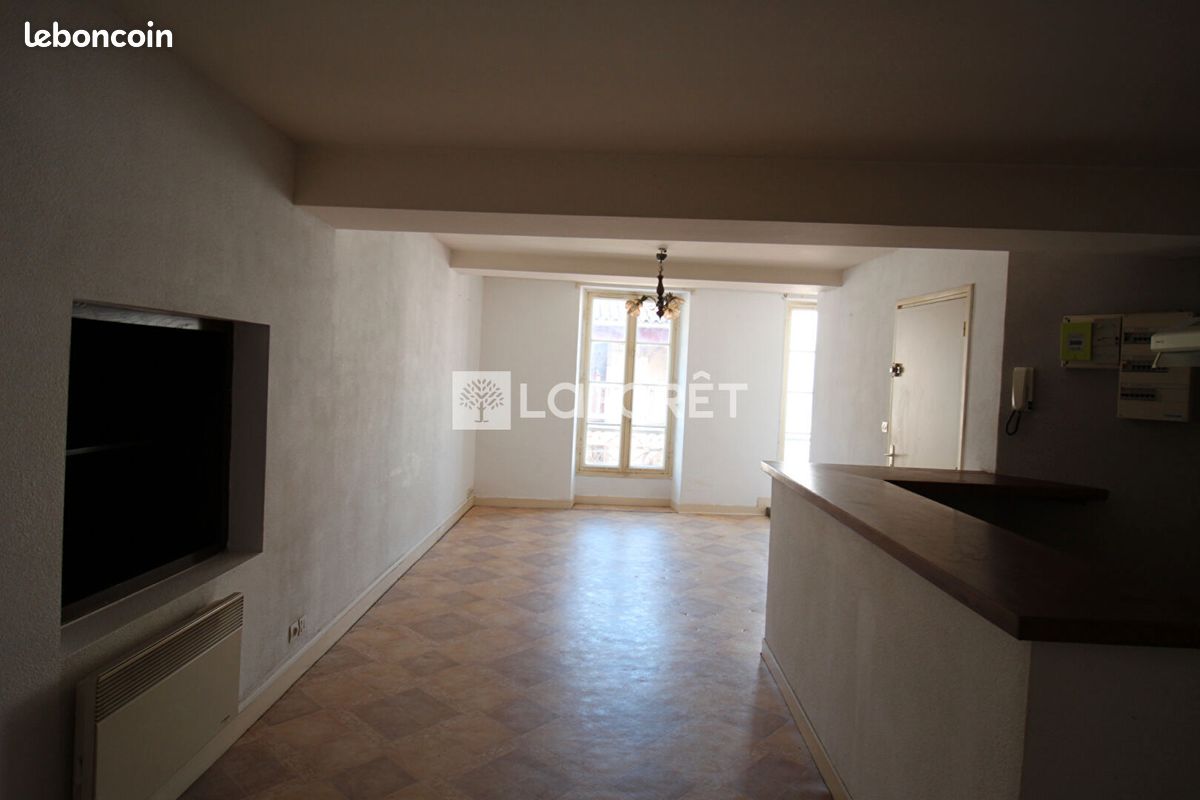 Appartement 3 pièces 100 m² · à Brantôme en Périgord · 100 m² · 574 €/mois