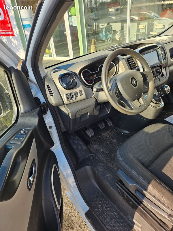 RENAULT TRAFIC L1H1 1.6l DCI 120 CV Grand Confort (image 3)