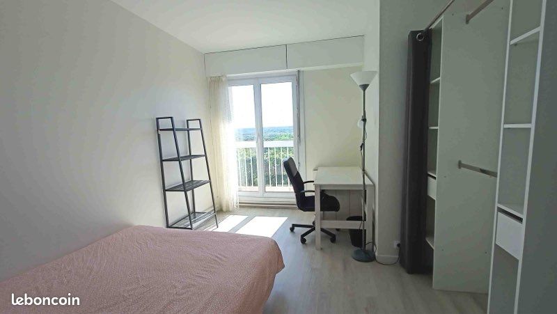 Appartement 5 pièces 83 m² · à Cergy · 83 m² · 540 €