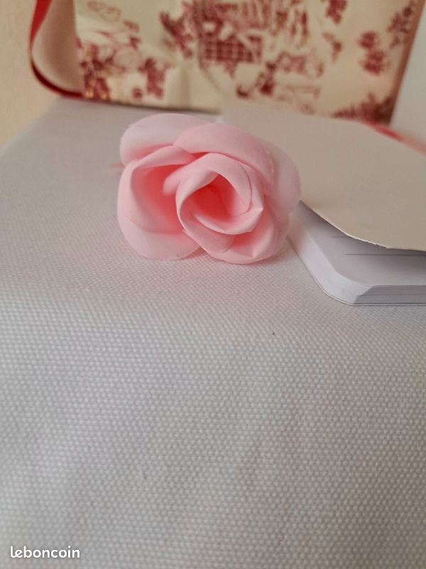 Boite Lancome carnet avec rose (image 7)