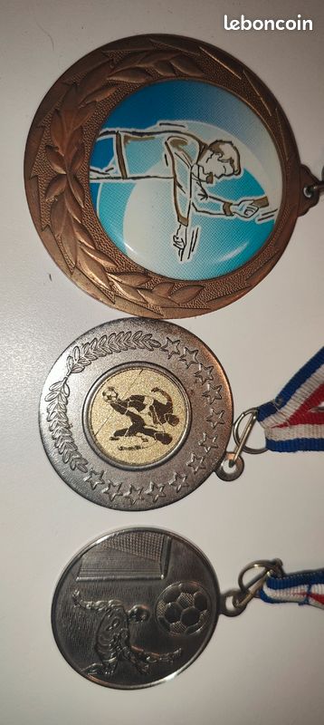 Lot De 3 Médailles Sportives Alliage De Zinc – Or, Argent, Bronze – 45 Mm – Pour Football, Compétitions Scolaires, Anniversaires