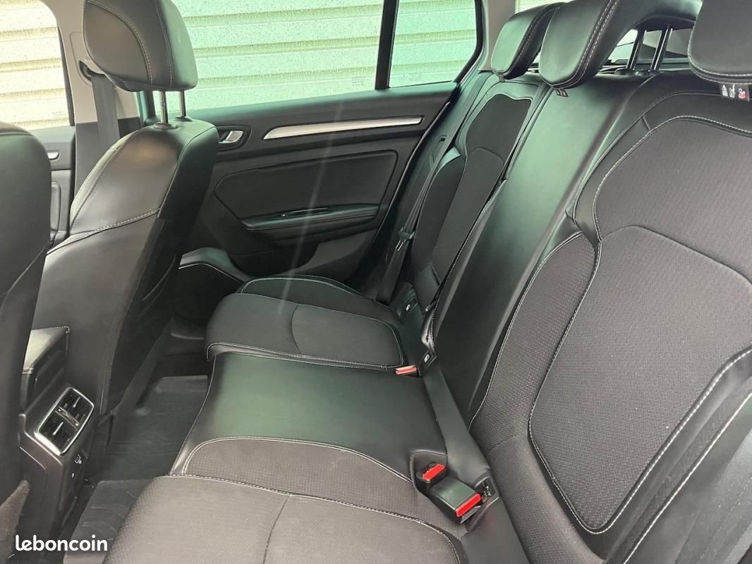 Renault Mégane Estate IV 1.3 TCE 140CH EDC TECHNO (image 8)