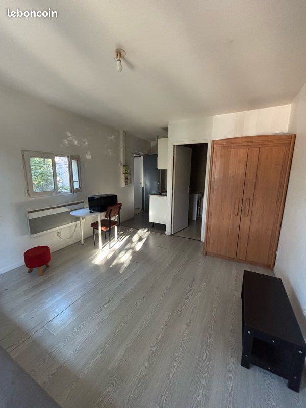 Appartement 1 pièce 16 m² · à Choisy-le-Roi · 16 m² · 700 €/mois