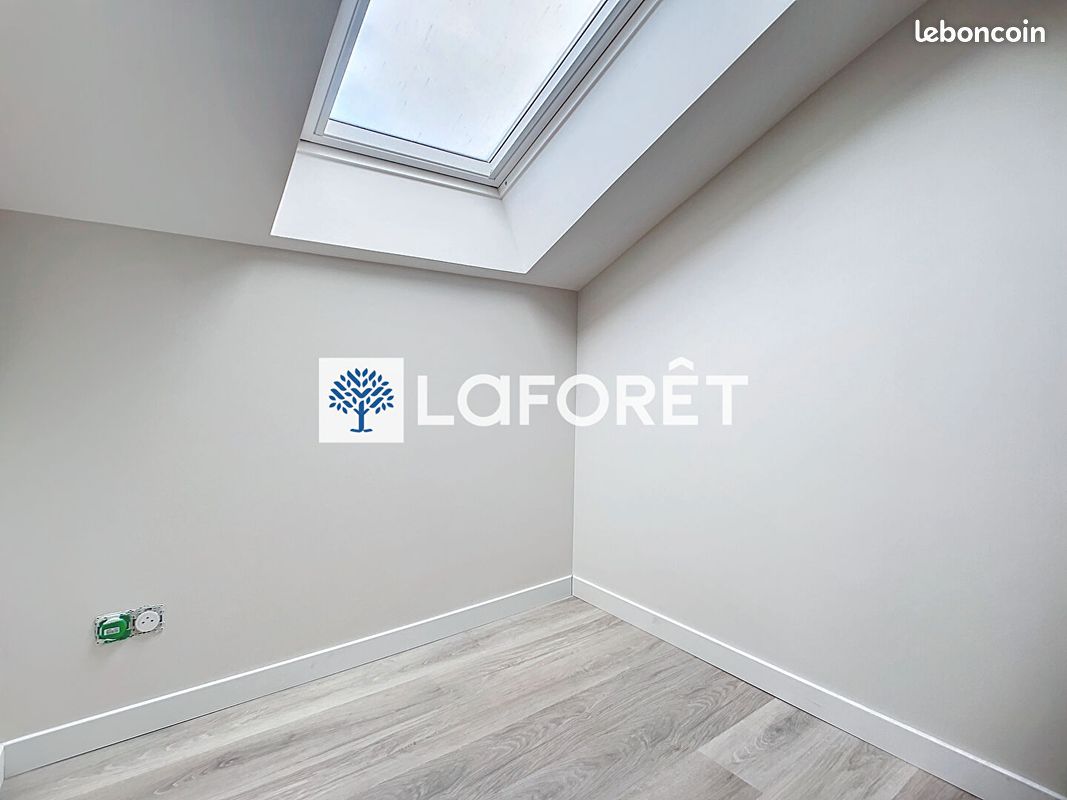 Longère 5 pièces 102 m² - Bressuire 79300 (image principale 9)