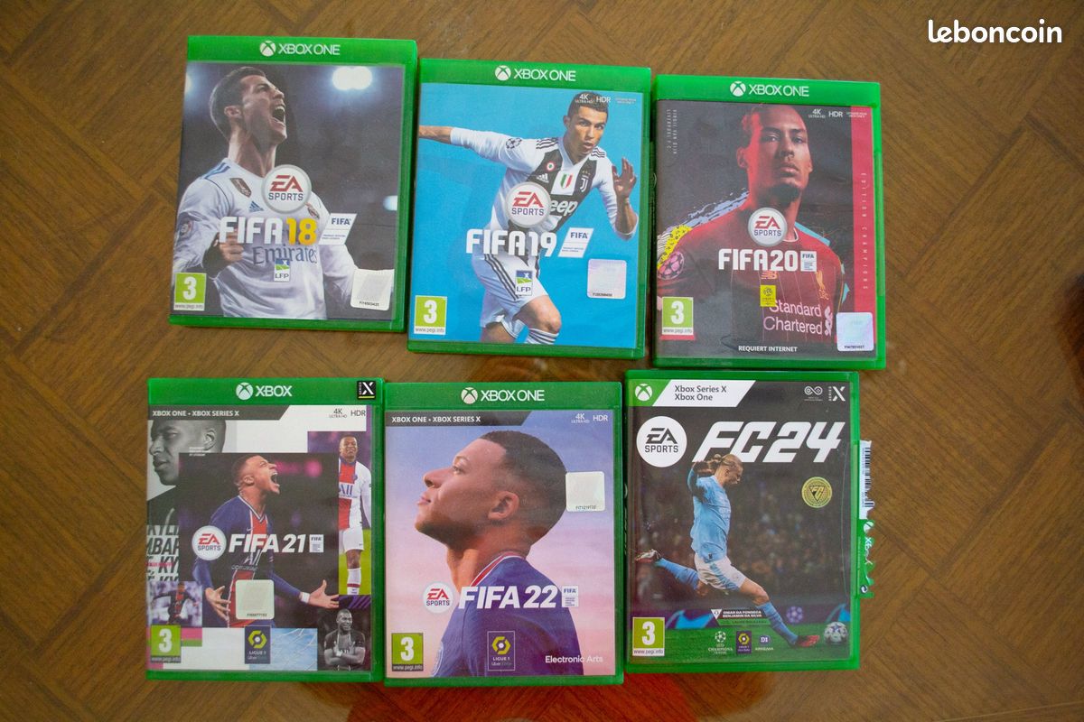Lot jeu vidéo fc 24 + fifa 22 + fifa 21 + fifa 20 + fifa 19 + fifa 