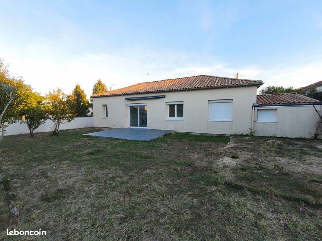 Maison 4 pièces 90 m² · à Rochefort · 90 m² · 222 000 €