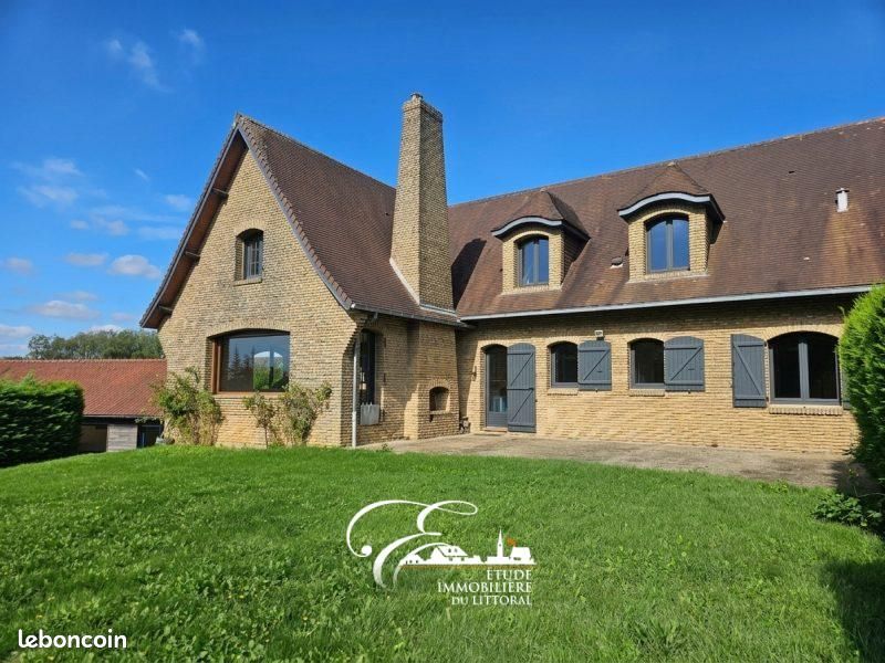 Maison 7 pièces 240 m² · à Thérouanne · 240 m² · 399 000 €
