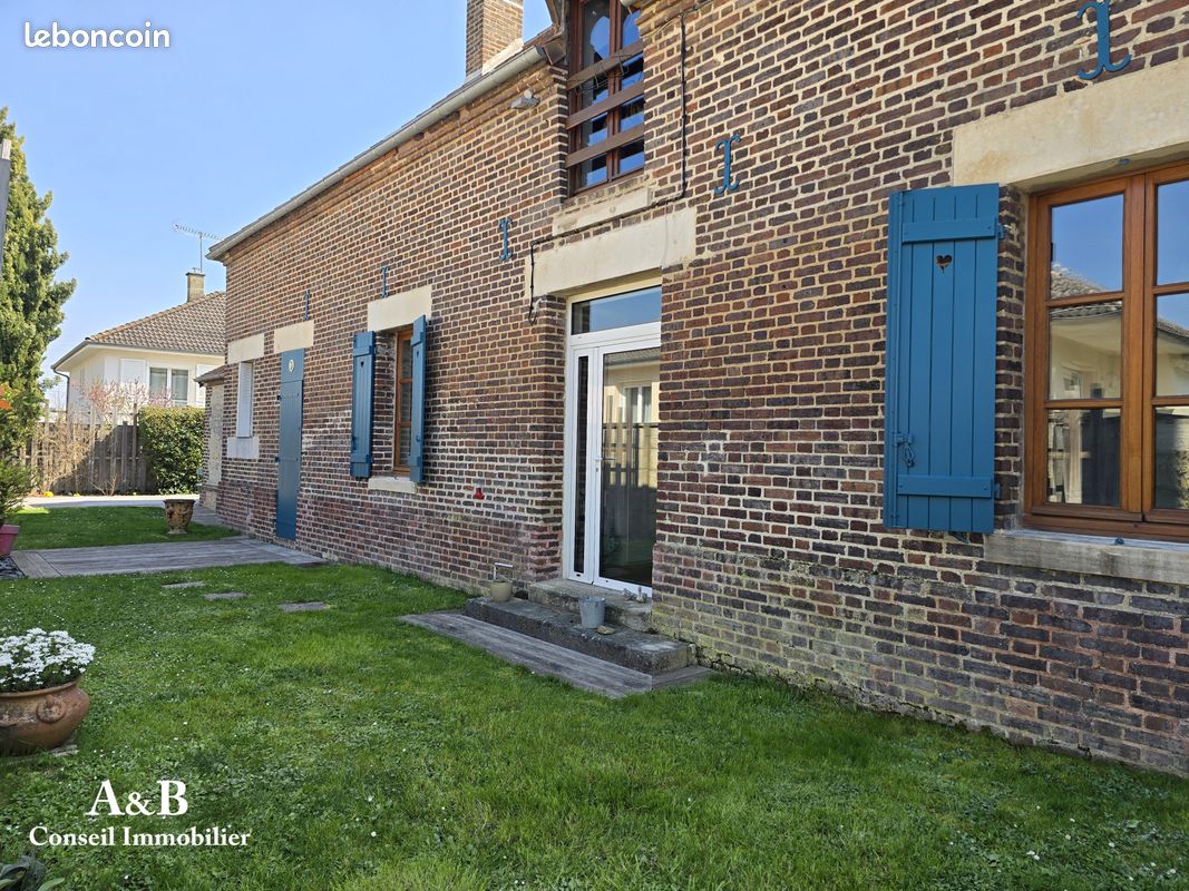 Maison 8 pièces 220 m² · à Saint-André-les-Vergers · 220 m² · 416 000 €