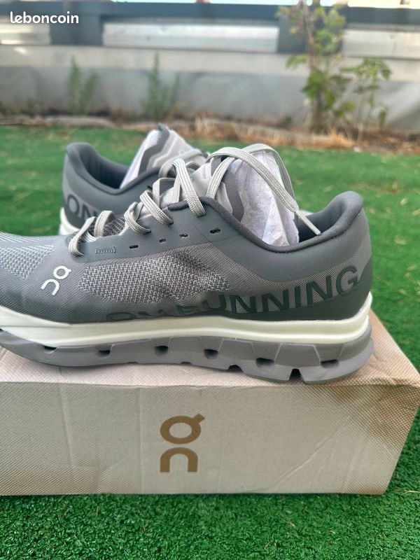Chaussure On Cloudflow 5 neuves taille 43 (image 6)