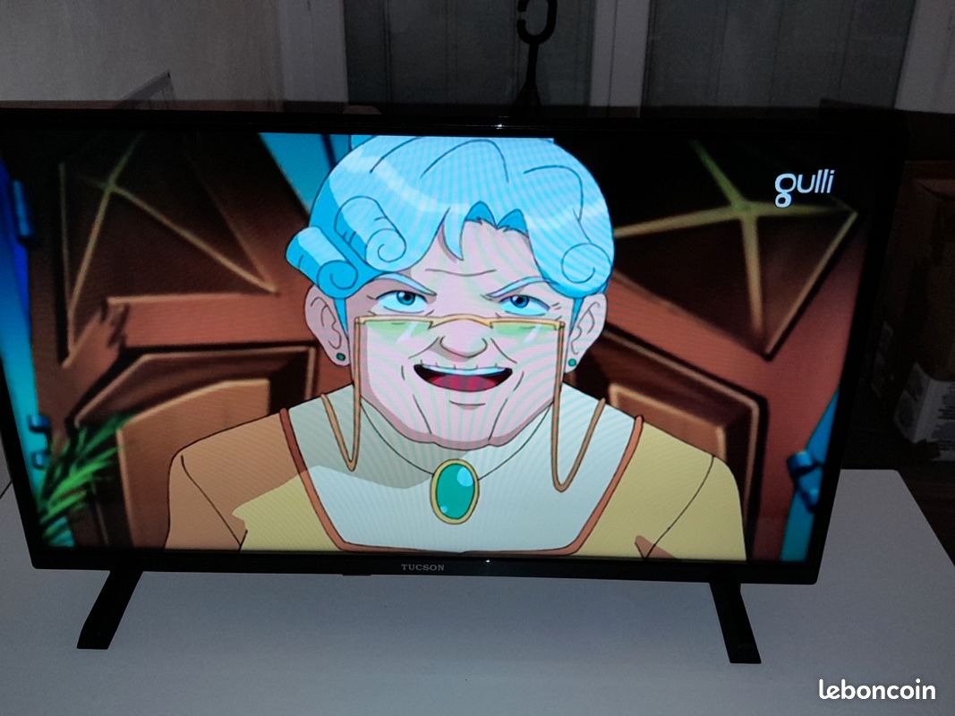 📺✨ *TV LED TUCSON 32" (80 cm) – Très bon état ✨📺 (image 4)