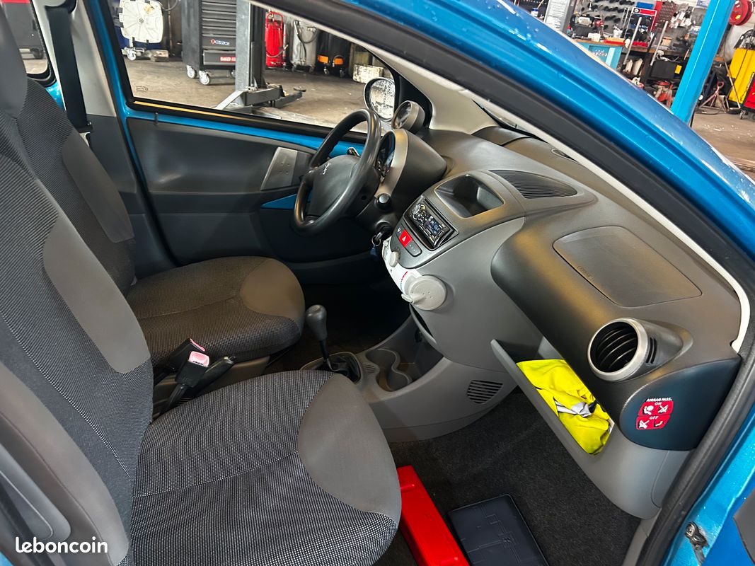 Peugeot 107 1.0 12V TRENDY 5P (image 3)