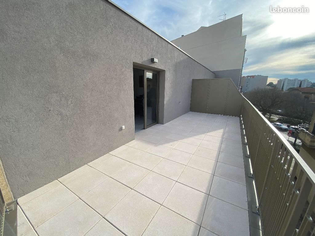 Appartement 3 pièces 60 m² · à Nîmes · 60 m² · 856 €