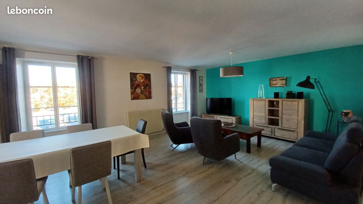 Appartement 3 pièces 83 m² · à Pont-l'Abbé · 83 m² · 850 €/mois