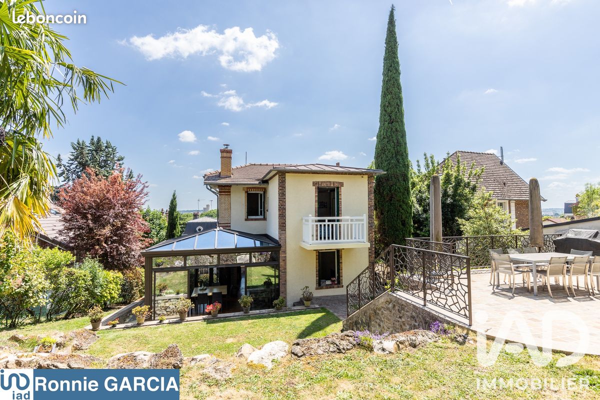 Maison 6 pièces 167 m² · à Athis-Mons · 167 m² · 3 500 €/mois