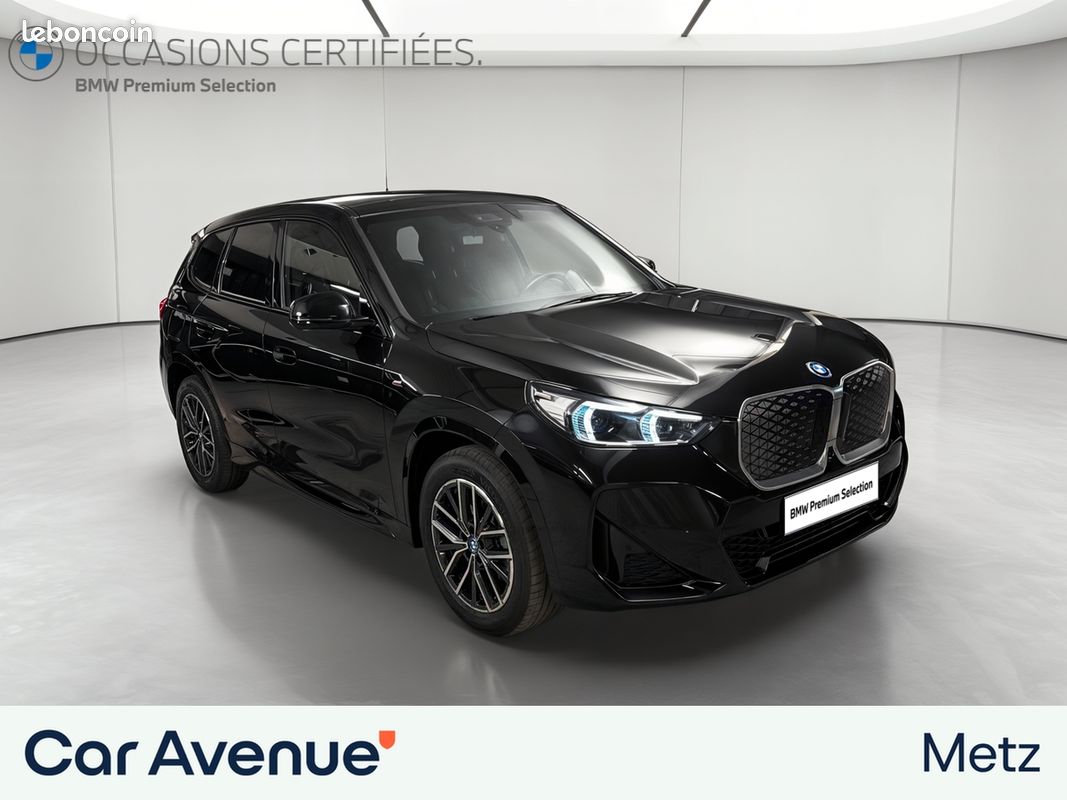 BMW iX1 eDrive20 M Sport (image 7)