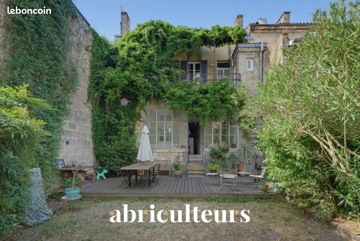 Maison 10 pièces 250 m² · à Bordeaux · 250 m² · 1 075 000 €