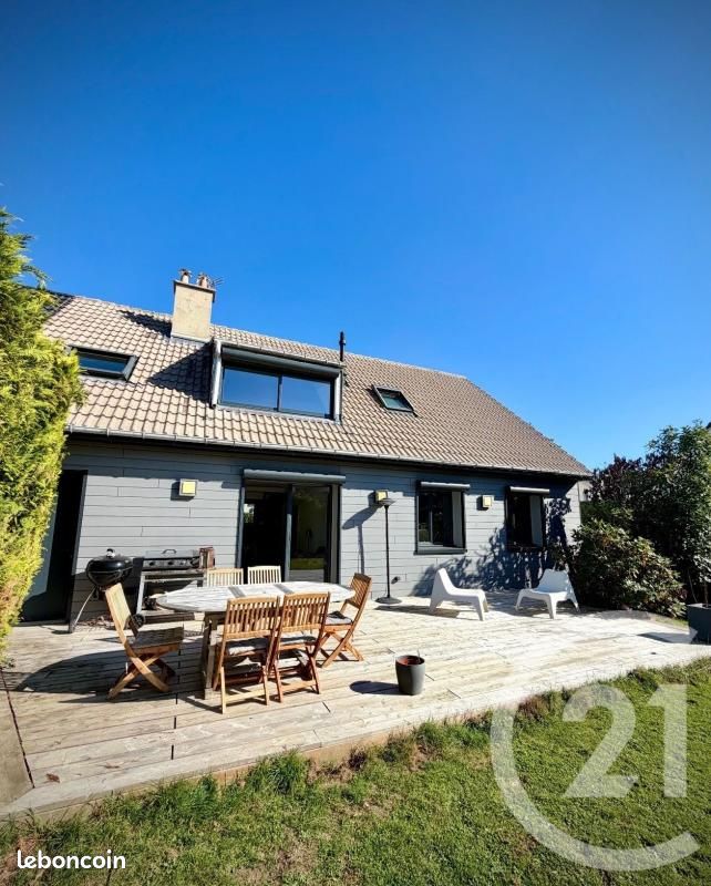 Maison 6 pièces 138 m² · à Bihorel · 138 m² · 349 000 €