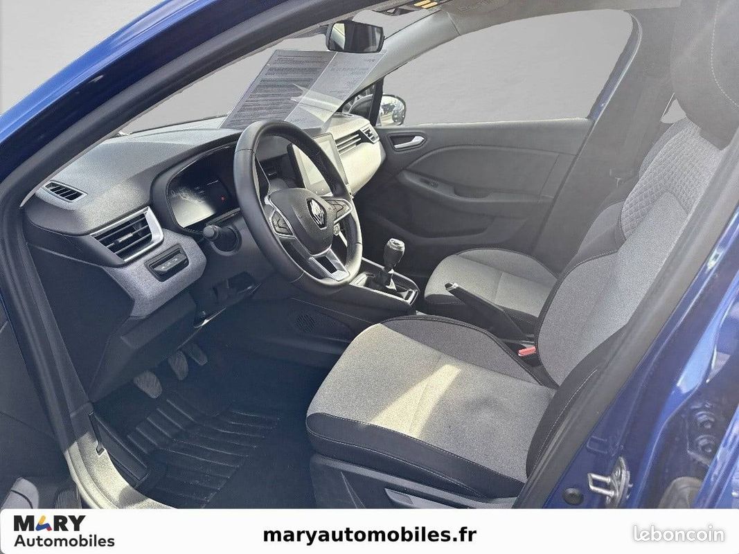 RENAULT Clio Blue dCi 100 Evolution (image 9)