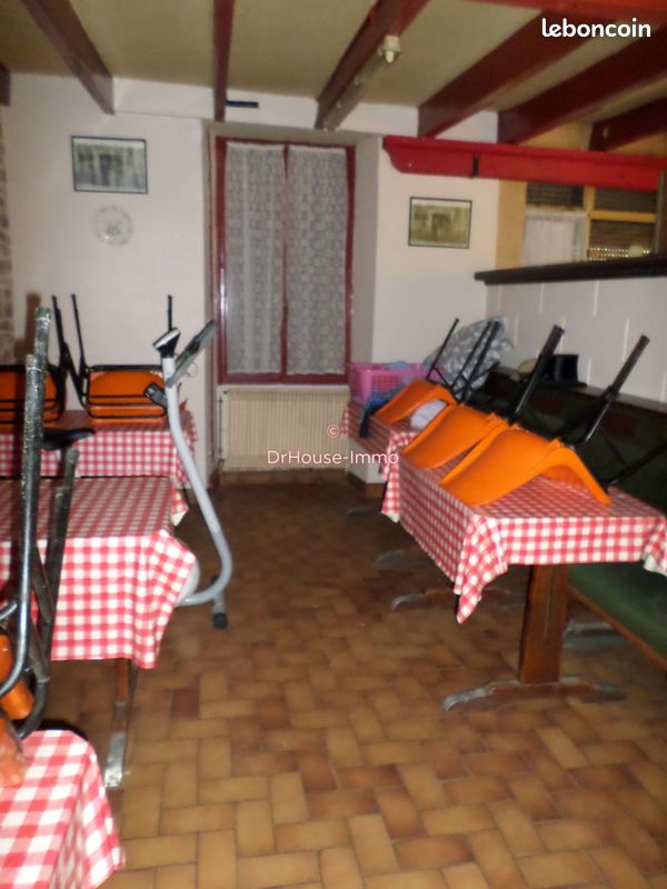 Maison 3 pièces 96 m² - Saint-Amant-de-Boixe 16330 (image 3)