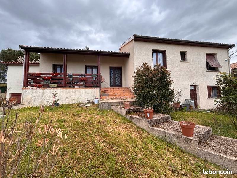 Maison 6 pièces 164 m² · à Fumel · 164 m² · 154 000 €
