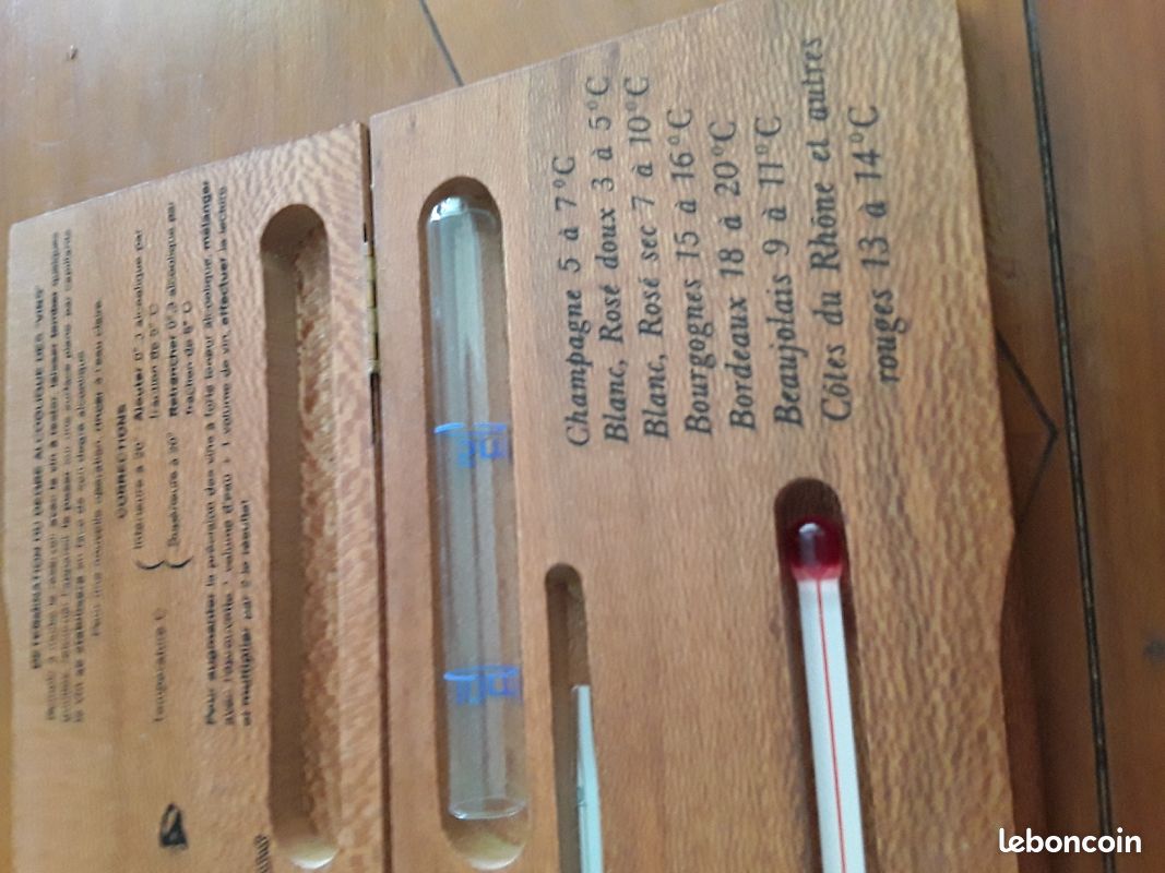 Boîte en bois pour servir le vin à la juste température éprouvette thermometre (image 1)