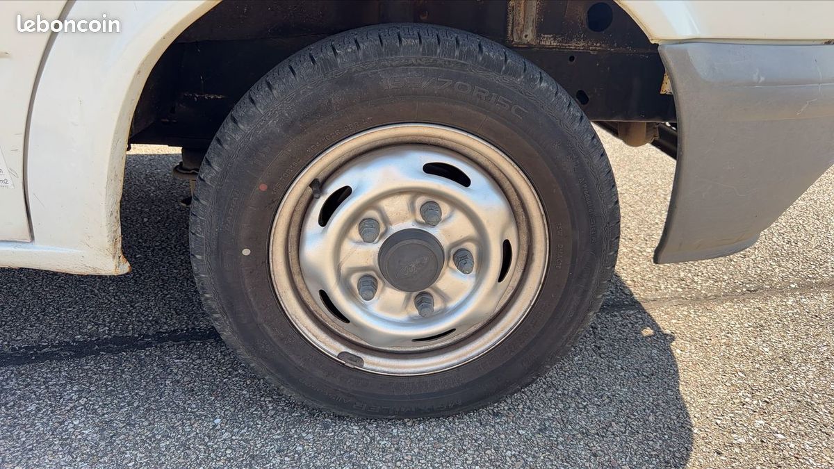 Ford Transit VU 2.0 TDdi 85 Fourgon (image 17)