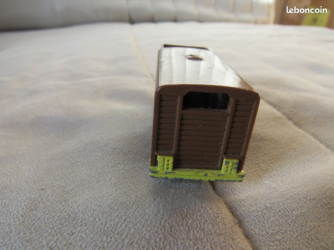 Miniature Majorette Camion Mercedes bétaillière n°254 (image 3)