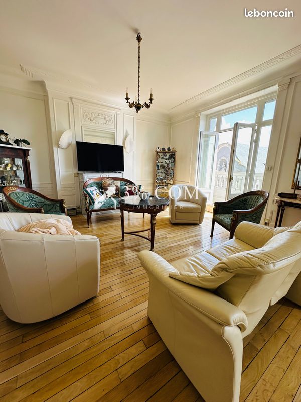 Appartement 5 pièces 167 m² · à Boulogne-sur-Mer · 167 m² · 369 900 €
