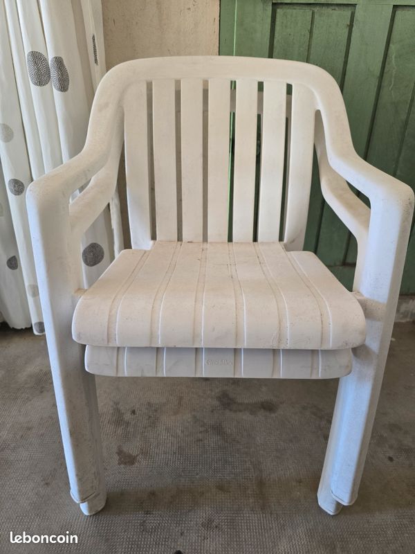 Chaises de jardin (image 1)