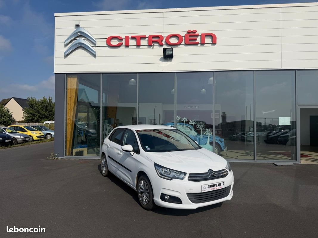 Citroën C4 (2) PureTech 110 BVM Live (PRET A PARTIR) (image 1)
