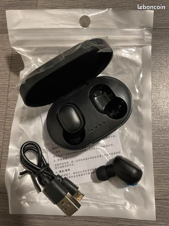 AirPods, Galaxy Buds 2 : 3 paires d'écouteurs sans fil à prix cassés chez  Rakuten - Le Parisien