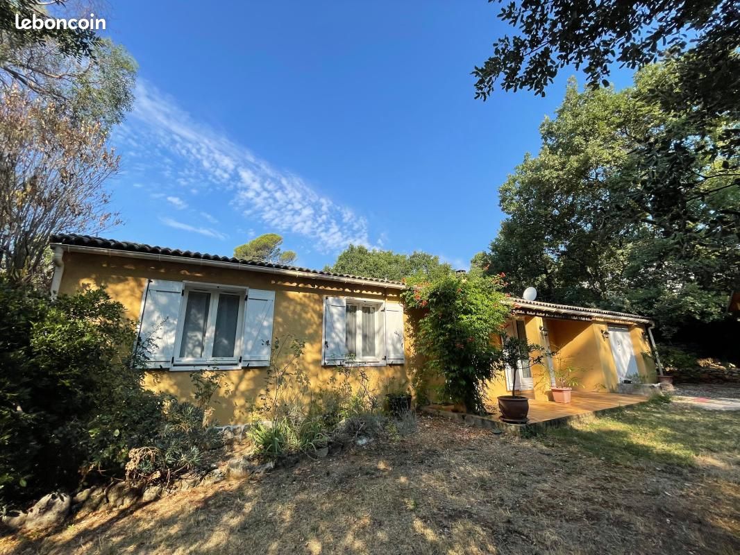 Maison 4 pièces 135 m² · à Garéoult · 135 m² · 378 000 €