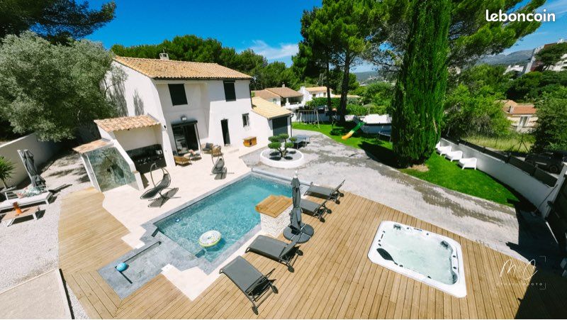 Appartement 4 pièces 130 m² · à La Penne-sur-Huveaune · 130 m² · 799 000 €